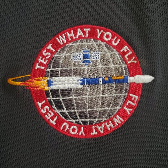 Nike Men's Charcoal Gray Polo Style Golf Shirt with Delta Launch Logo, Size XXL - Picture 7 of 11